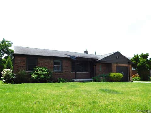 Photo of 16740 College, Fraser, MI 48026 (MLS # 61007565)