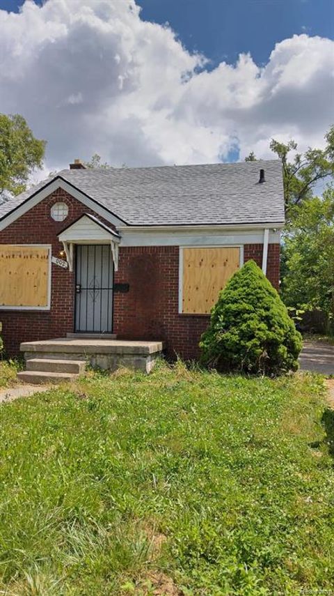 20020 PELKEY Street Detroit MI 48205