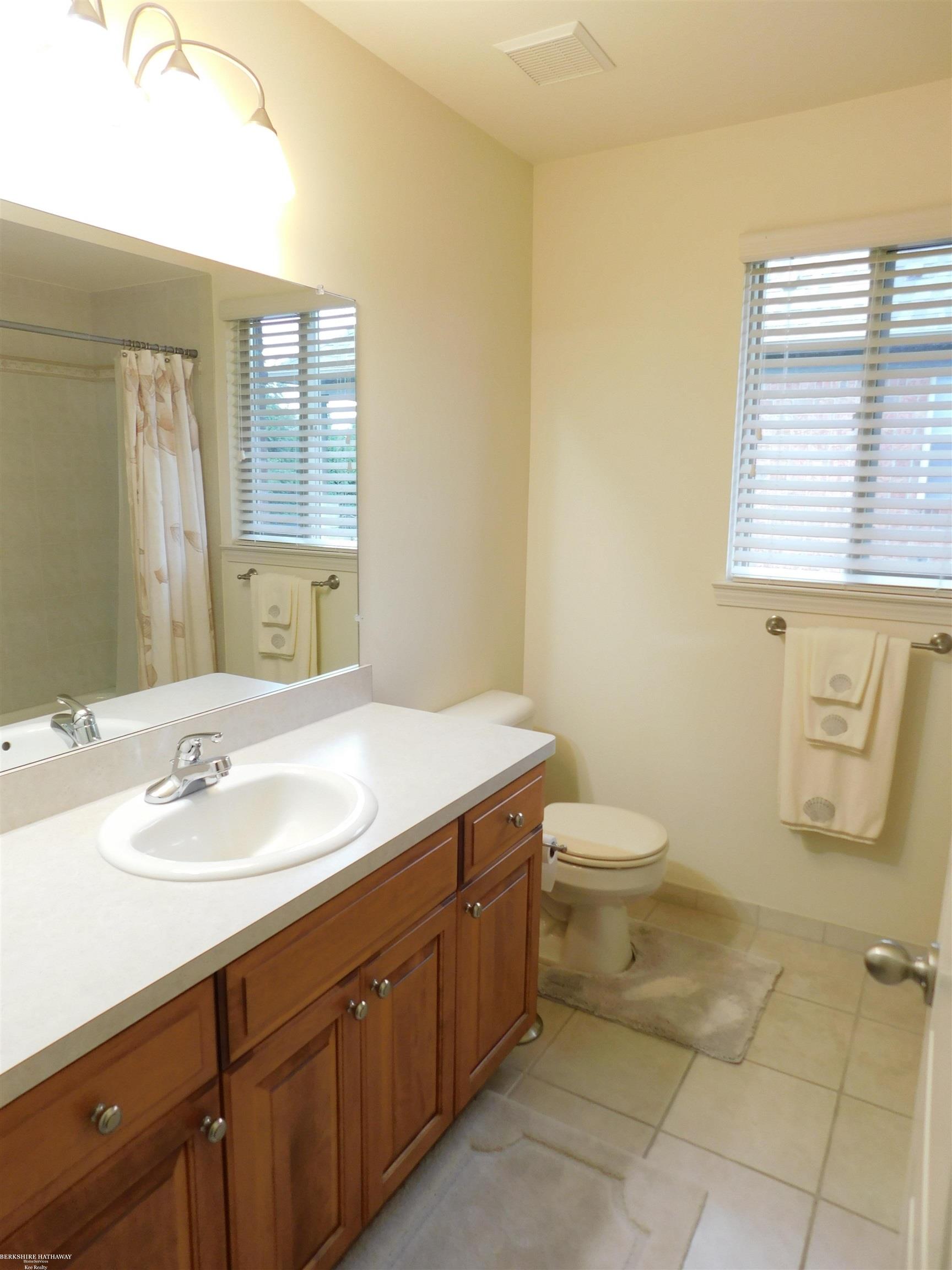 Macomb, Michigan 48042, United States, 3 Bedrooms Bedrooms, ,3 BathroomsBathrooms,Residential,Active,196859