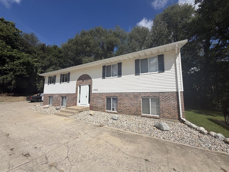 1405 Huntington Avenue
