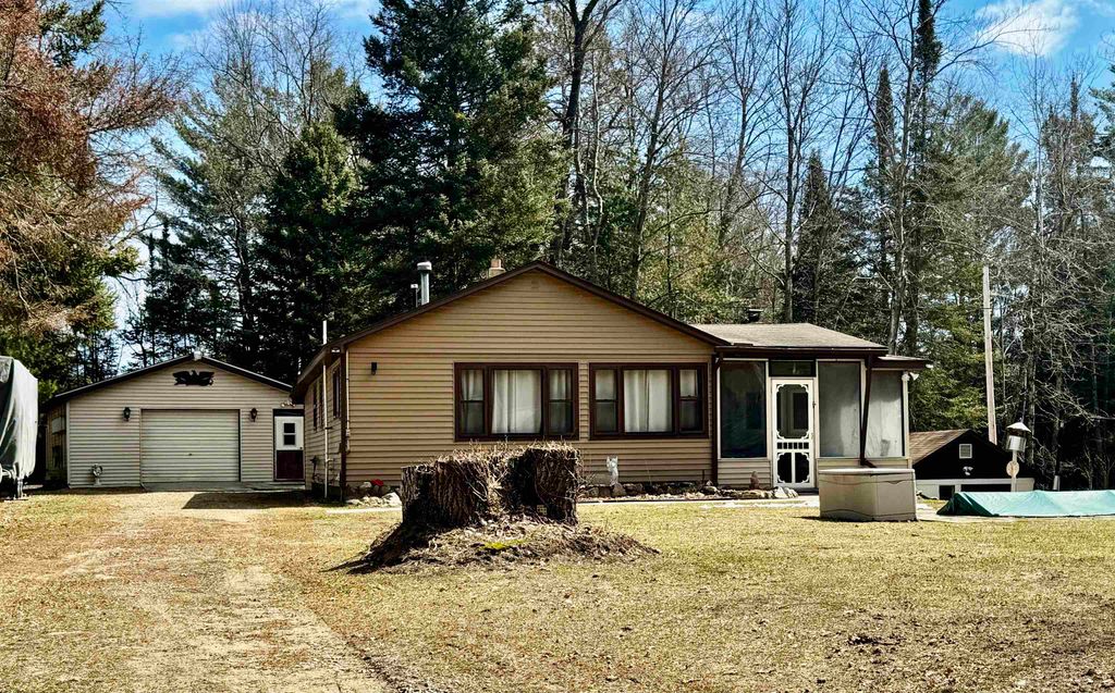 Photo of 10262 Anger Road, Harrison, MI 48625 (MLS # 50202714)