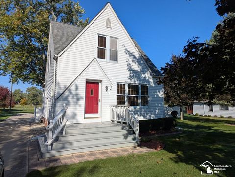 1945 Hollywood Drive Monroe MI 48162