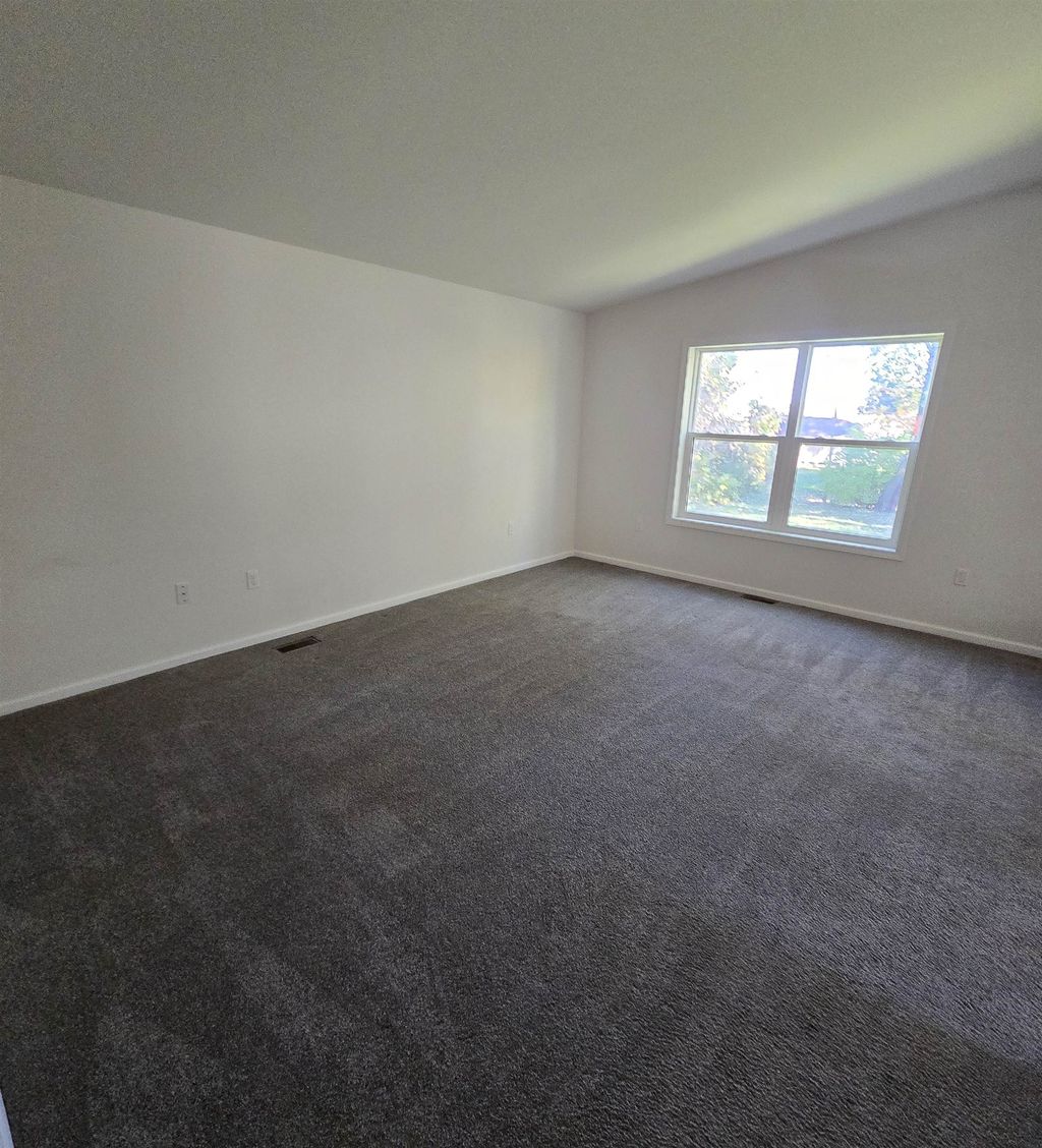 Photo of 225 Lakeview Court, Beaverton, MI 48612 (MLS # 50192179)