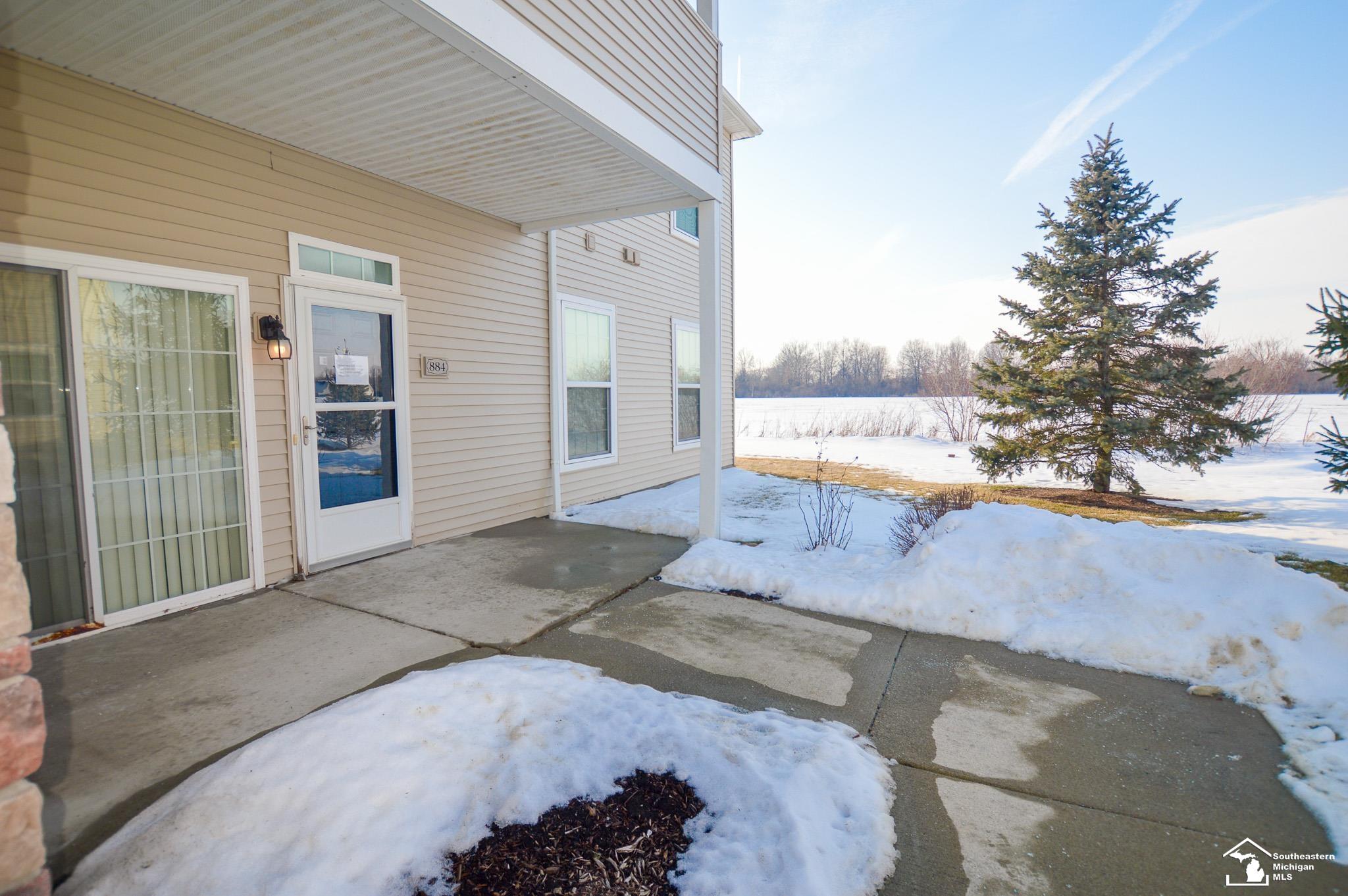 884 Plum Park Drive 3