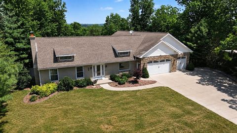 Photo of 4994 Bluff Drive, Grand Rapids, MI 49525 (MLS # 70544148)