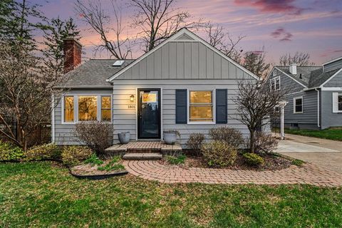 Photo of 1801 Cayuga Place, Ann Arbor, MI 48104 (MLS # 70523951)