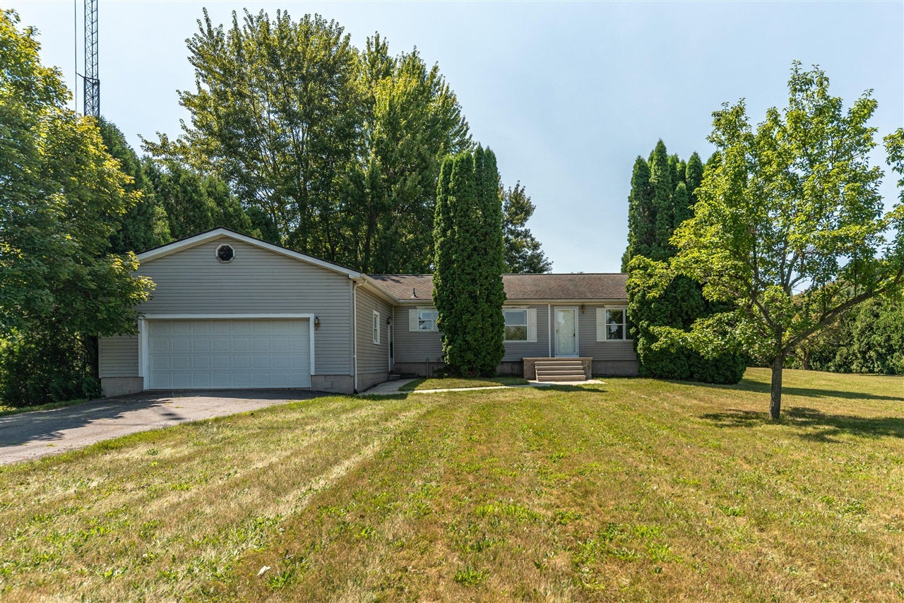 8002 Willow Road