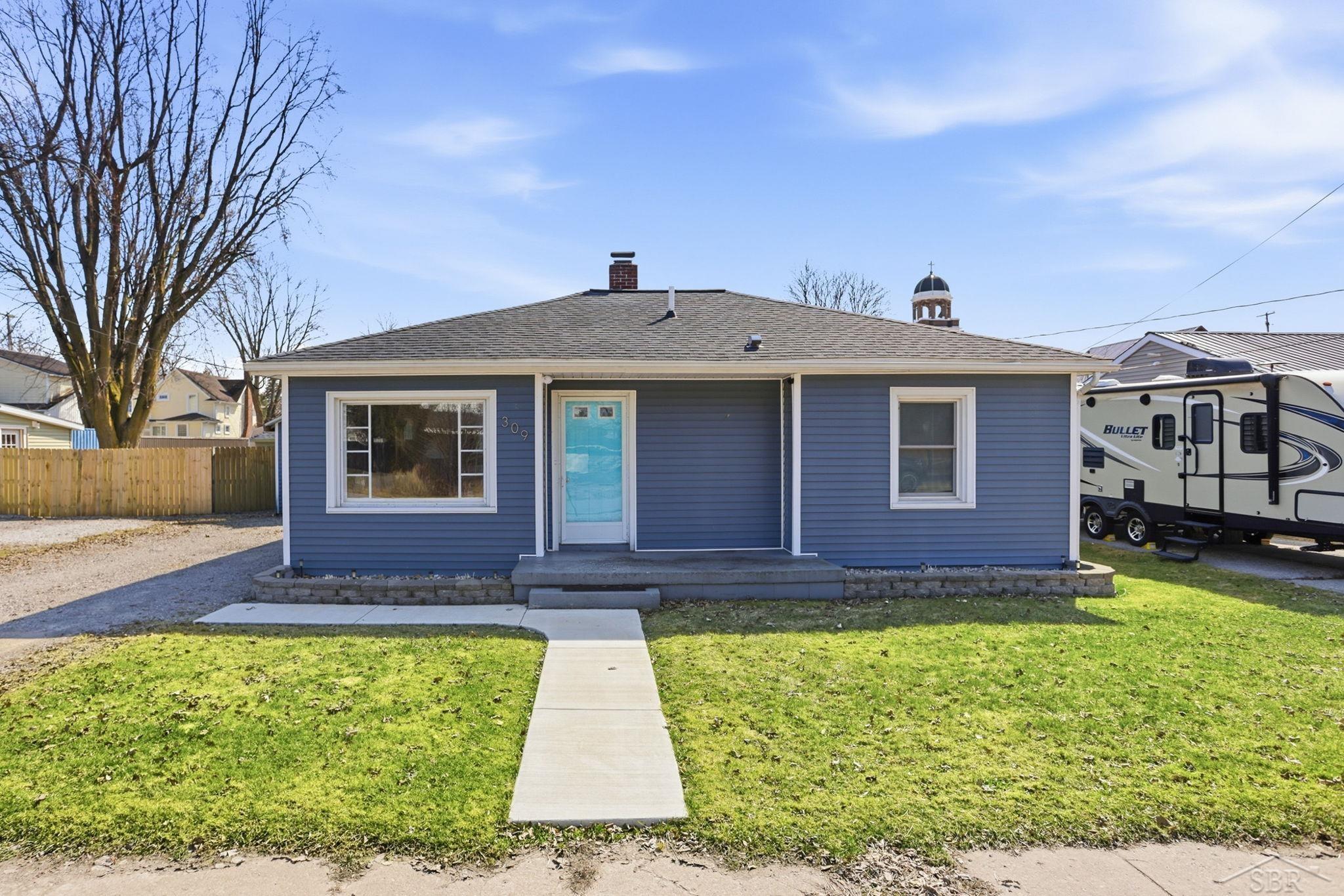 309 W Benjamin Street