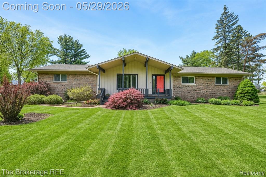 6933 Hubbard Hills Drive