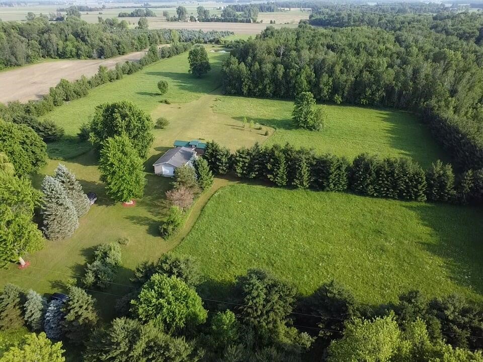 236 W Stone Road