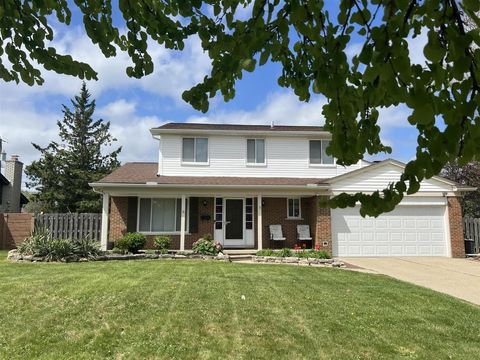 Photo of 4033 Ramblewood Drive, Troy, MI 48085 (MLS # 70528837)