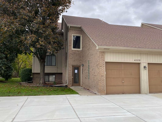 42378 LOCHMOOR ST, CLINTON TOWNSHIP, MI 48038 - Image 1deffc0d2d7ce483a2848a7863e99ba8/199931493