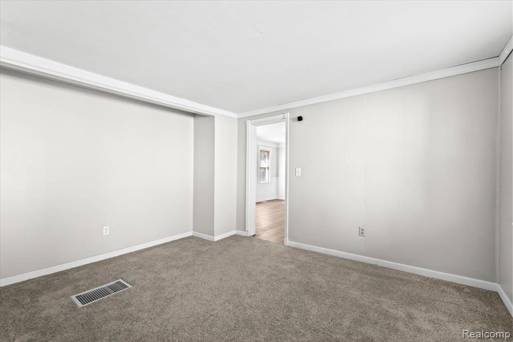 520 E 2nd Street