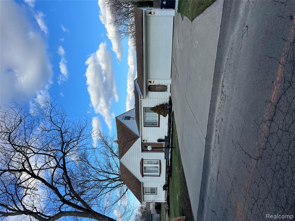 1411 Beatrice Street