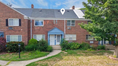 Photo of 316 Sheffield Avenue, Flint, MI 48503 (MLS # 61023614)