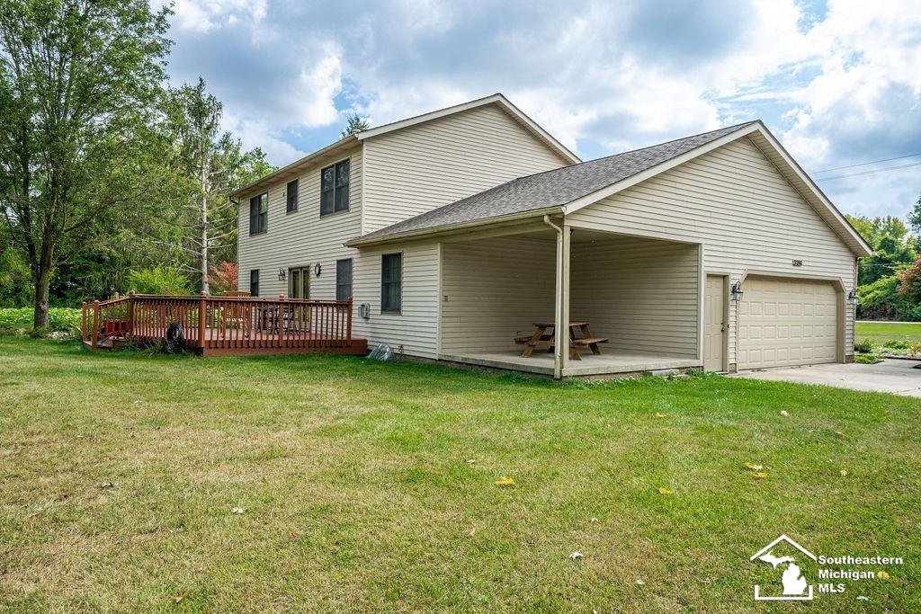 3186 Bluebush Road