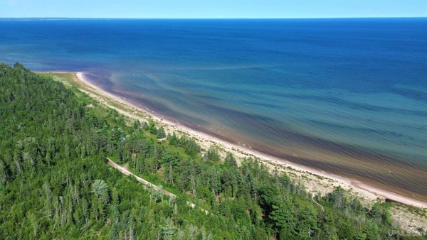 HIDDEN SHORES DR, MANISTIQUE, MI 49854 - Image 1ebba8953caec6ea4b34a5ac65d8a74f/1213955244