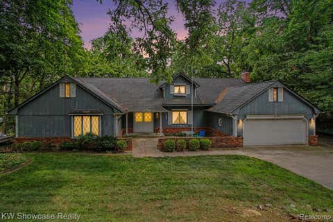 Photo of 1471 Blue Heron Drive, Highland, MI 48357 (MLS # 61014905)