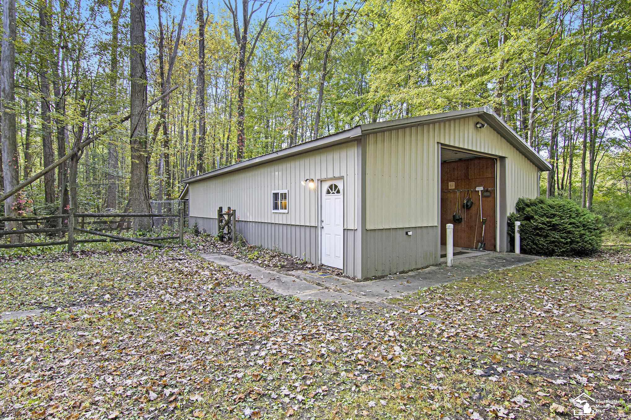 12855 W Albain Road