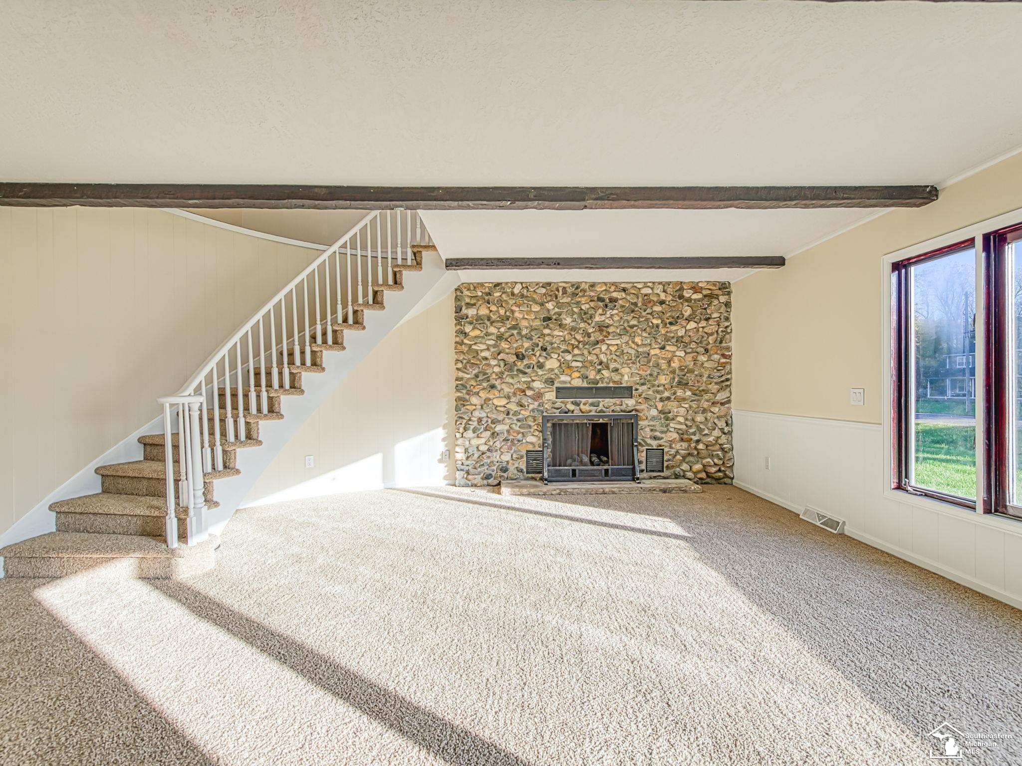 10711 Douglas Road