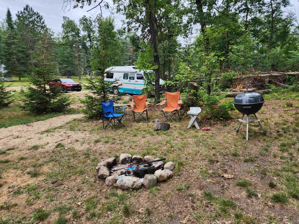 Photo of 303 N Beverly Drive, Harrison, MI 48625 (MLS # 50183148)