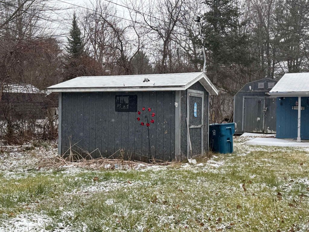 Photo of 2518 Gardner Street, Alger, MI 48610 (MLS # 50195405)