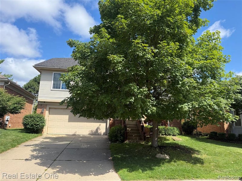 3068 Bridlewood Drive