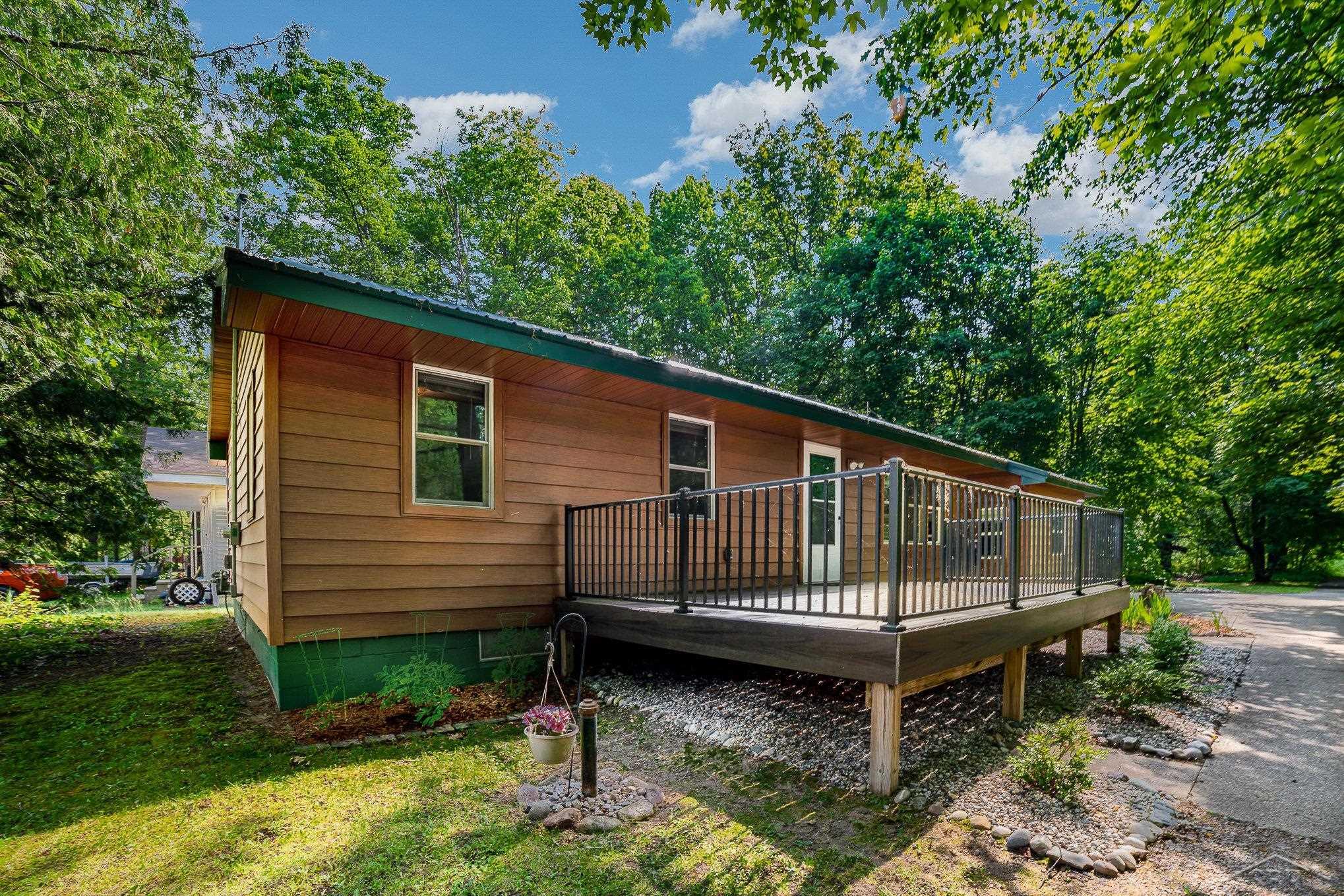 Lake, Michigan 48632, United States, 3 Bedrooms Bedrooms, ,2 BathroomsBathrooms,Residential,Active,192869