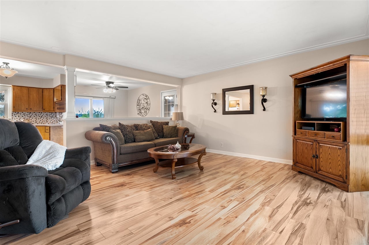 10541 S Sprinkle Road