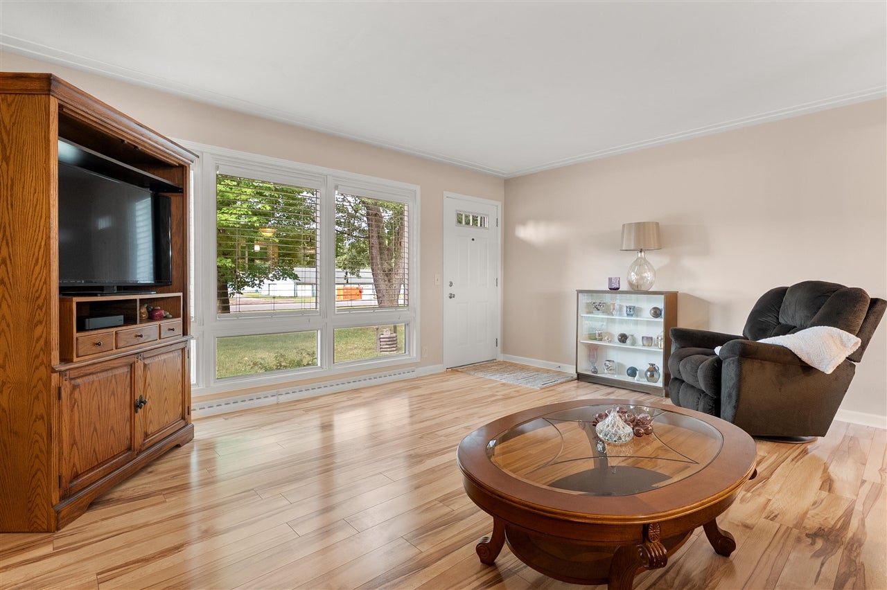 10541 S Sprinkle Road