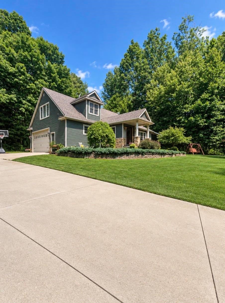 5631 Brassie Court Lot: 10