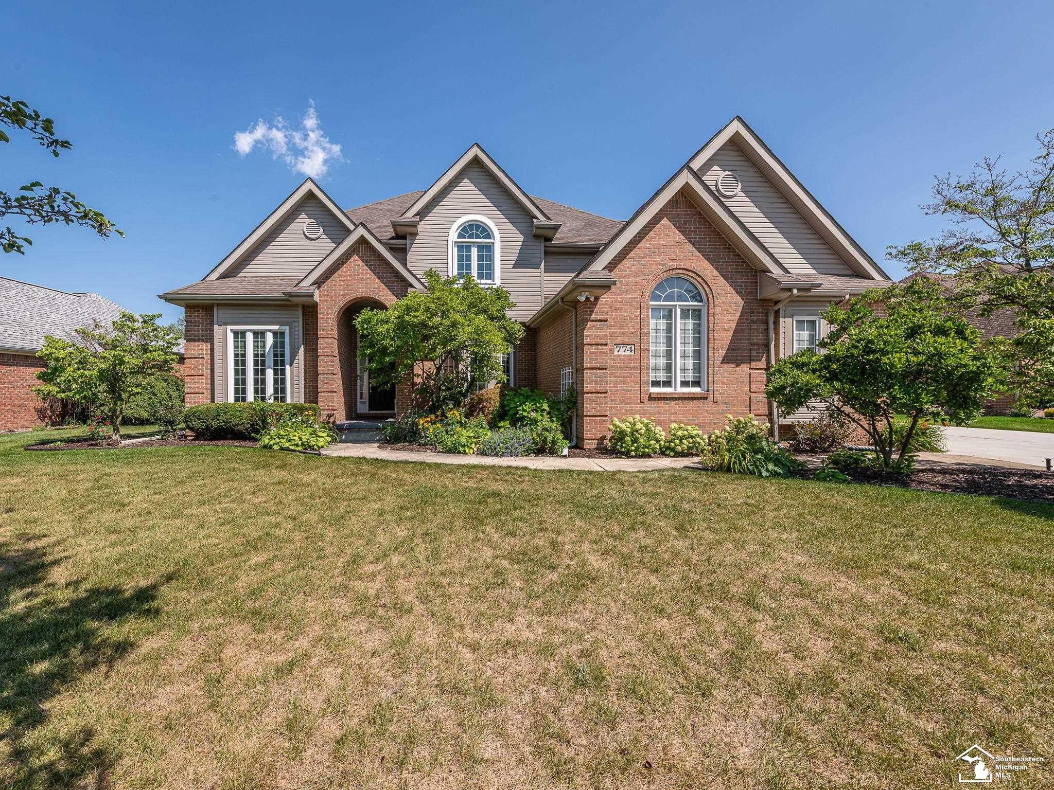 774 Windsor Court