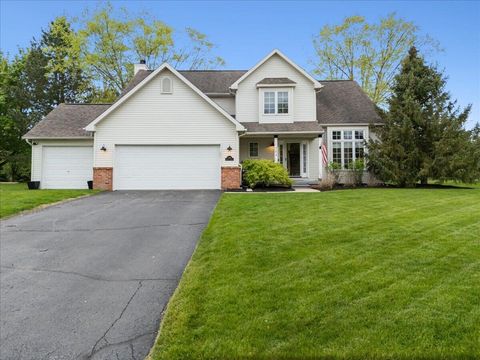 Photo of 1384 Baywood Circle, Brighton, MI 48116 (MLS # 70531907)