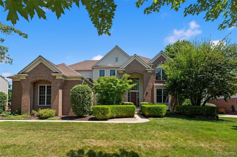 887 Loggers Circle