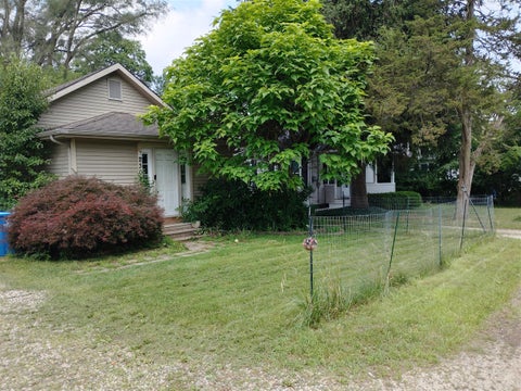 Photo of 2307 Oxford Street, Kalamazoo, MI 49004 (MLS # 70548220)
