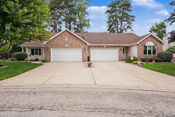 8 THORNAPPLE CT, SAGINAW, MI 48603 - Image 25fbcf6a847ac1cb7fcec70a9f9c8c3b/3635535271