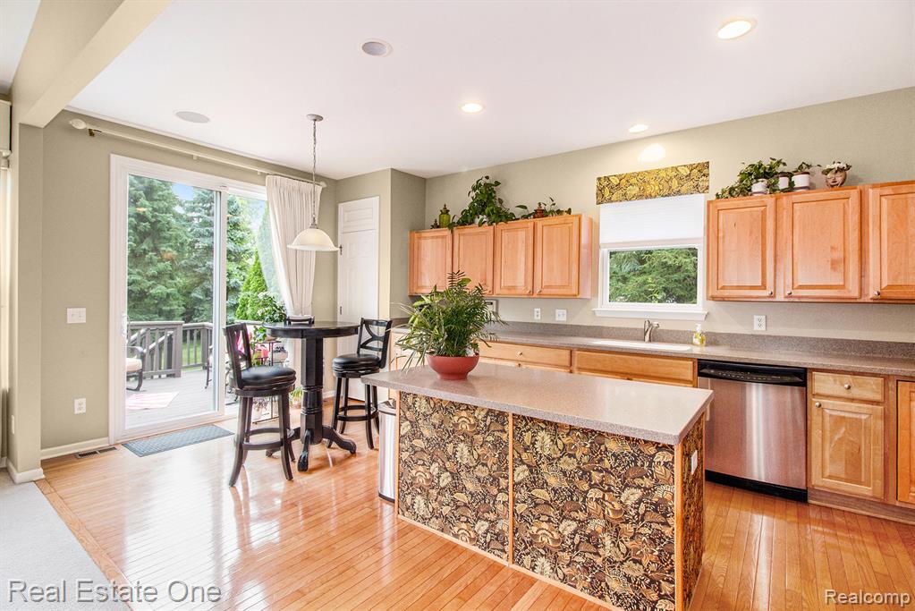 3991 Rainier Drive 1