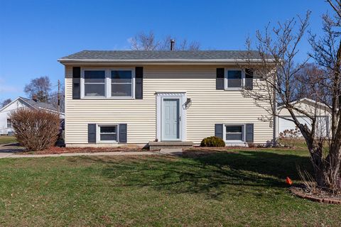 1207 W Pottawatamie Street Tecumseh MI 49286