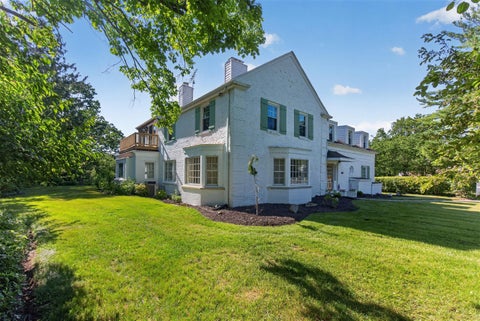 Photo of 5050 Browns Lake Road, Jackson, MI 49203 (MLS # 70539147)