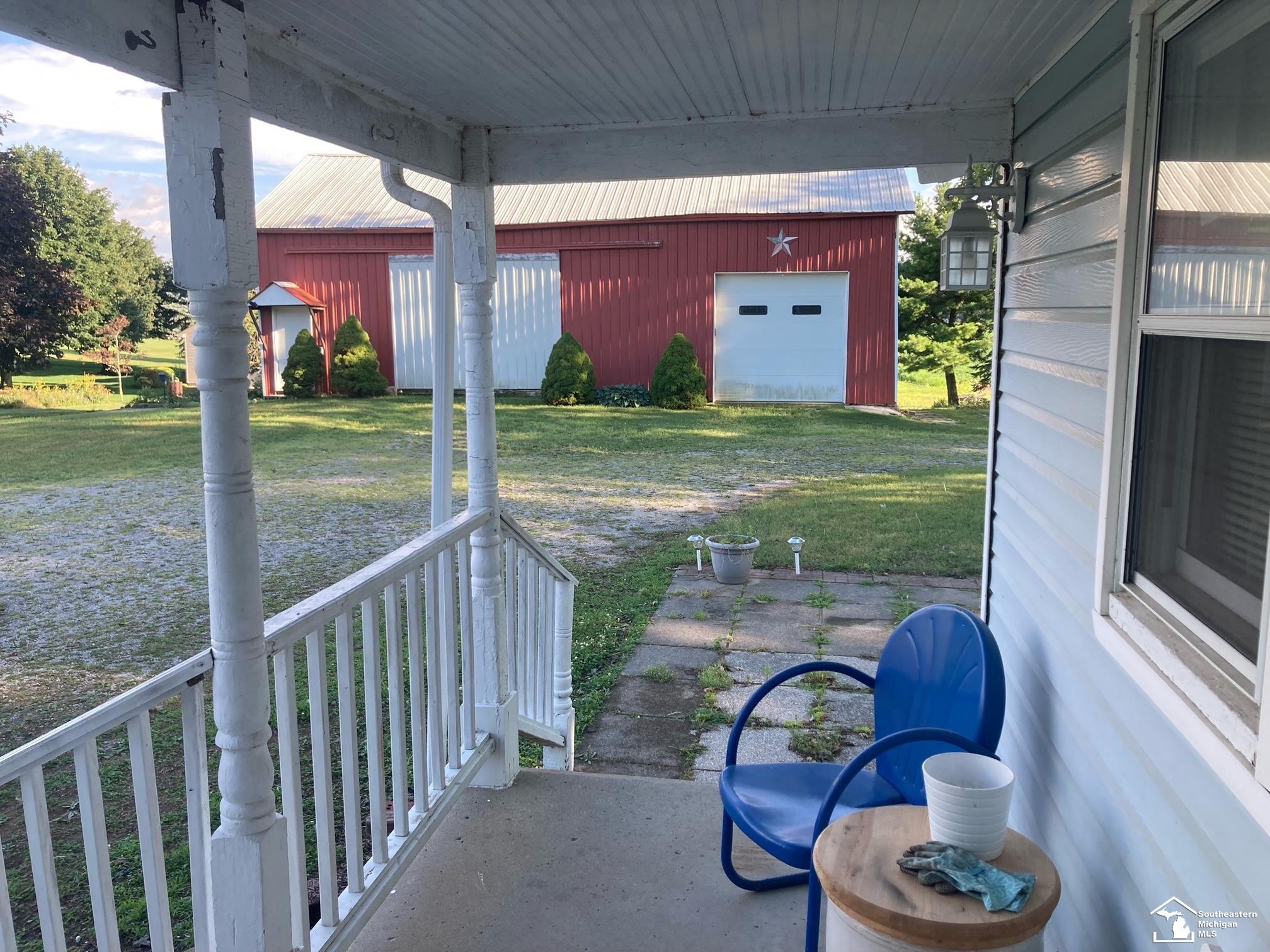 1635 W Erie Road
