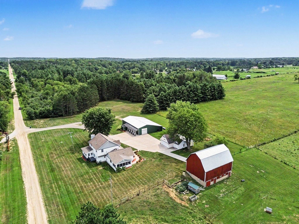 Photo of 2682 E Haskell Lake Road, Harrison, MI 48625 (MLS # 50218424)