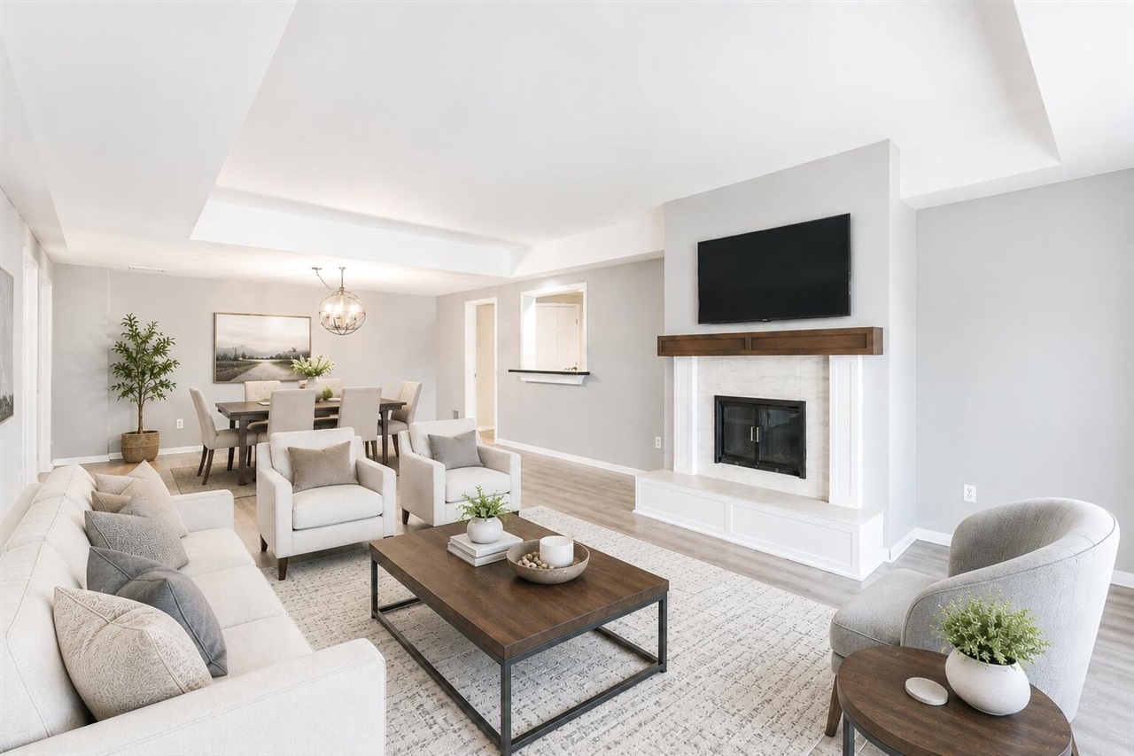 3181 Charlevoix Drive 203