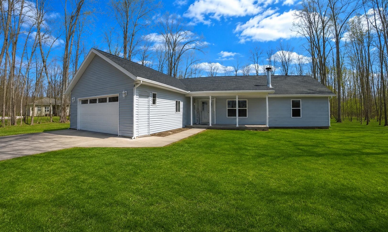 6405 Wolverine Trail