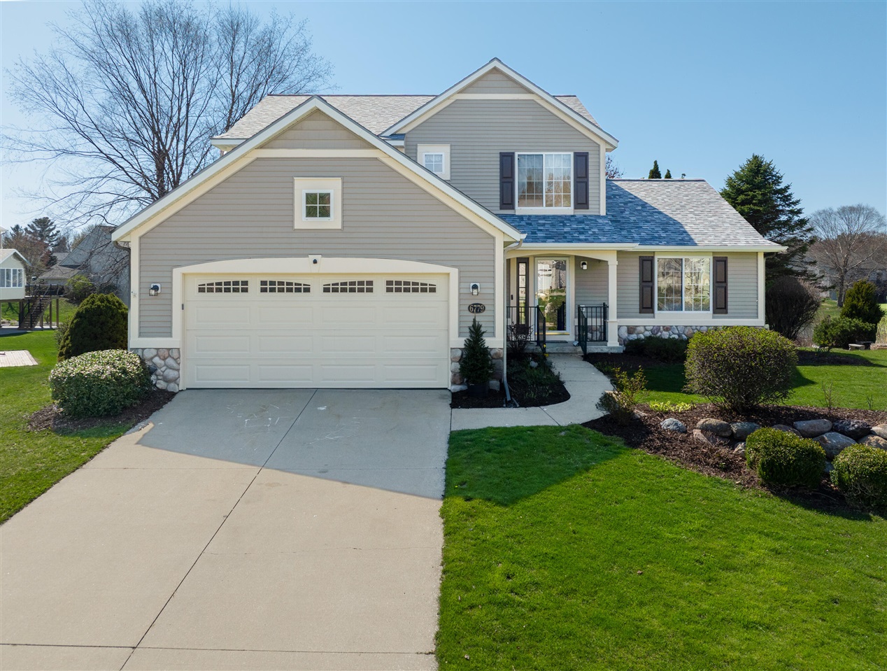 6779 Winter Creek Road