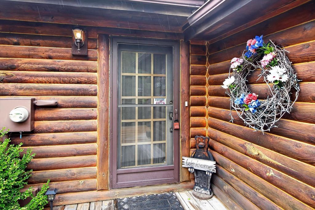 Photo of 6507 Pleasant View Drive, Clare, MI 48617 (MLS # 50205917)