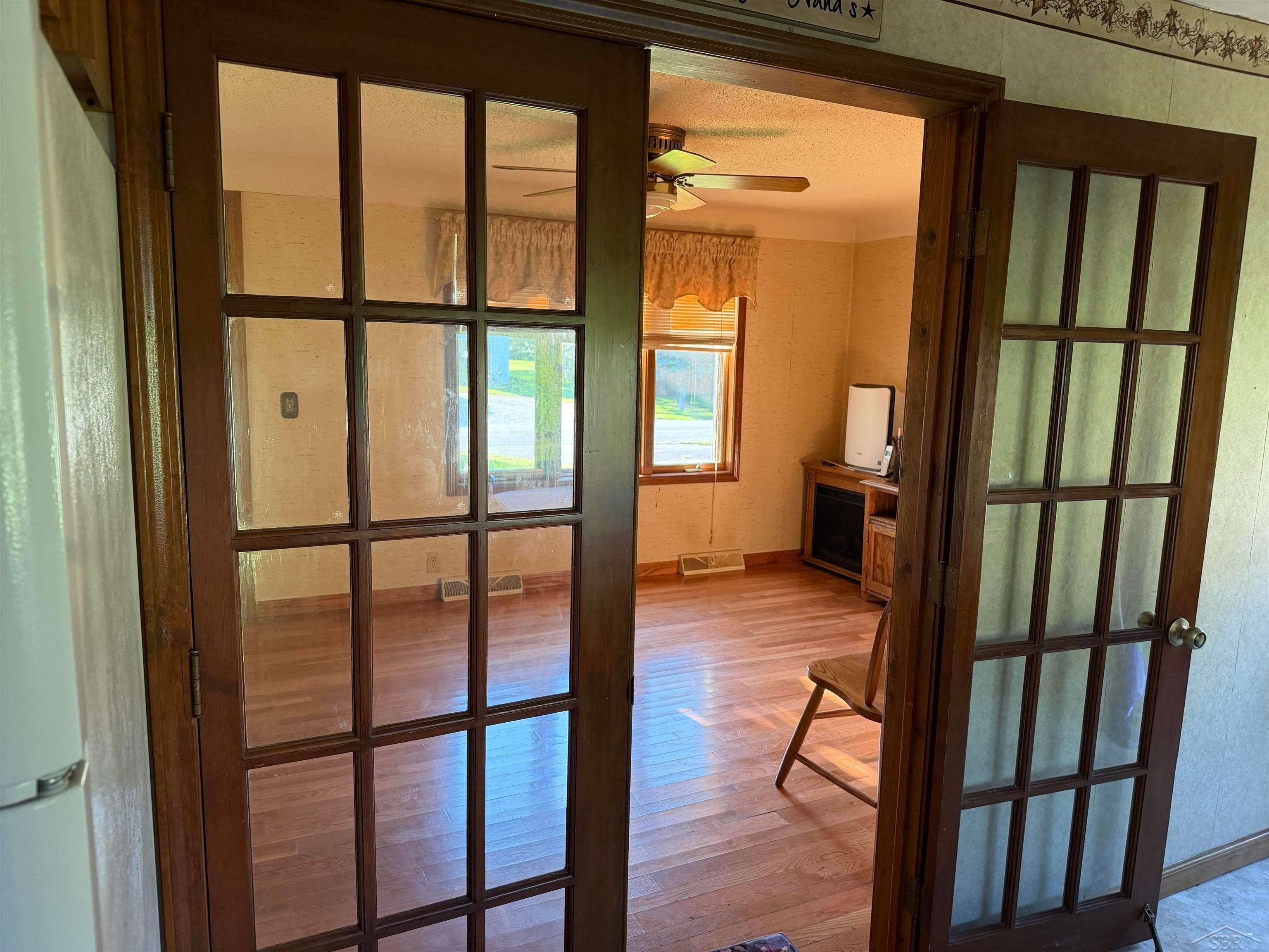 506 N Elevator Road