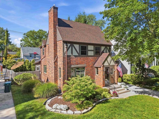 1259 GRAYTON ST, GROSSE POINTE PARK, MI 48230 - Image 2a6f1f3eb6bb37b24f4716fd2eb7dcad/1050290310