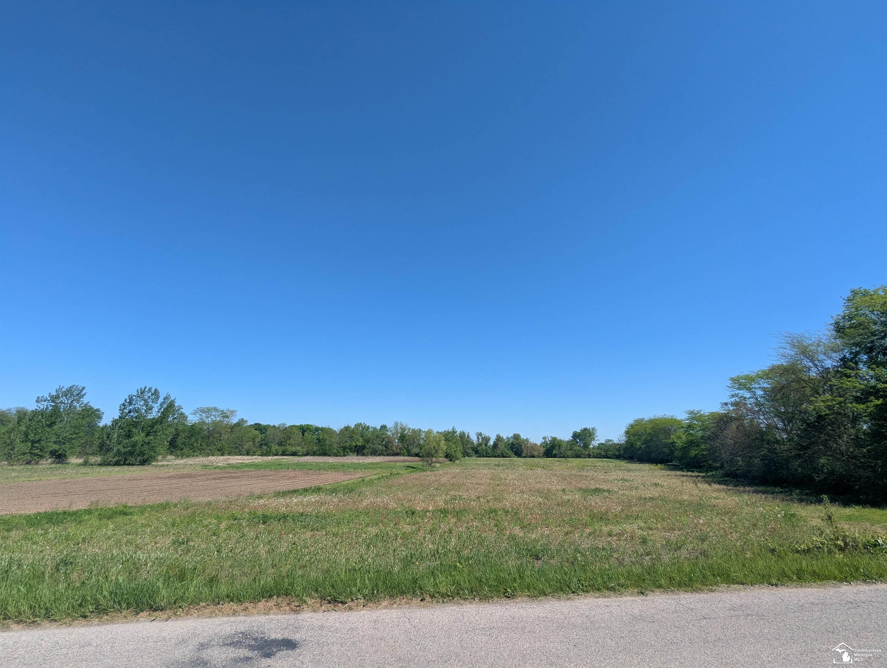 000 Dixon Road
