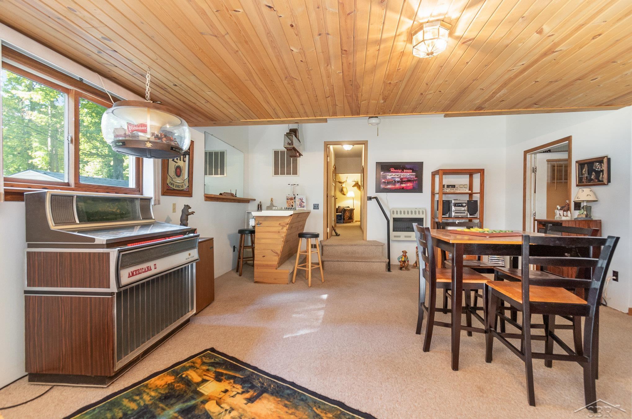 Harrison, Michigan 48625, United States, 4 Bedrooms Bedrooms, ,3 BathroomsBathrooms,Residential,Active,42039