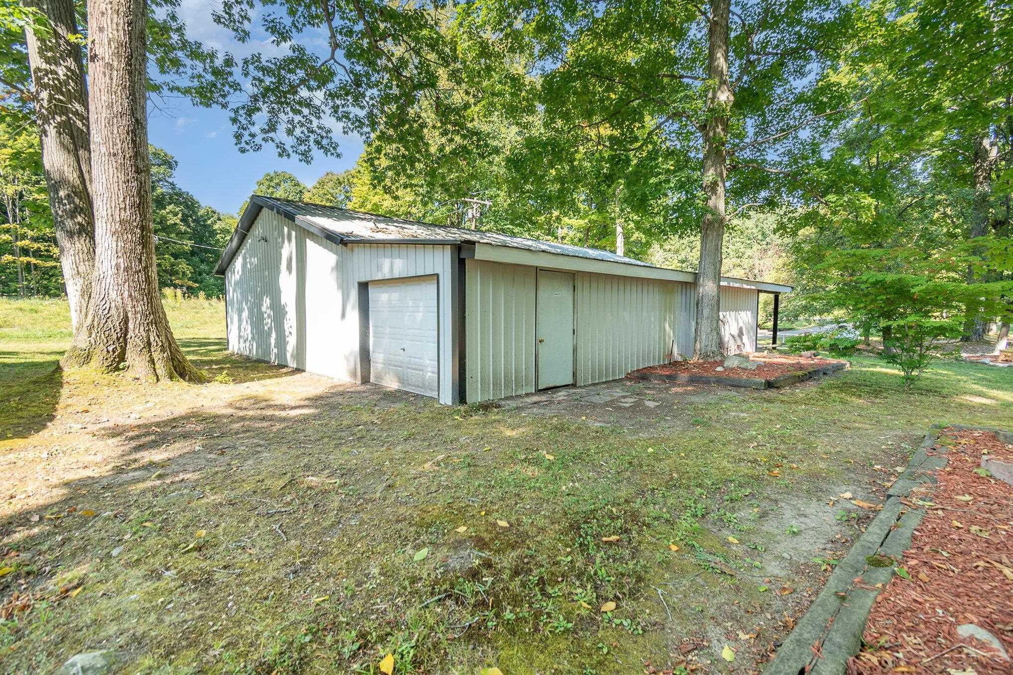 Harrison, Michigan 48625, United States, 4 Bedrooms Bedrooms, ,3 BathroomsBathrooms,Residential,Active,42039